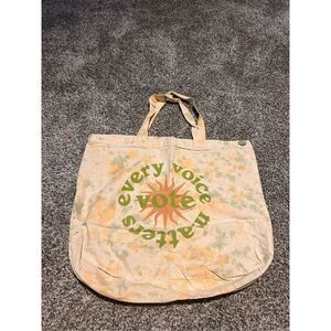 Desert Dreamer tote bag